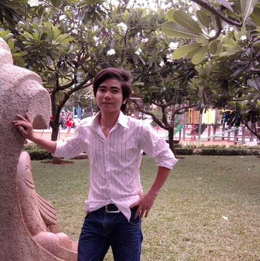 Thi Tu Photo 22