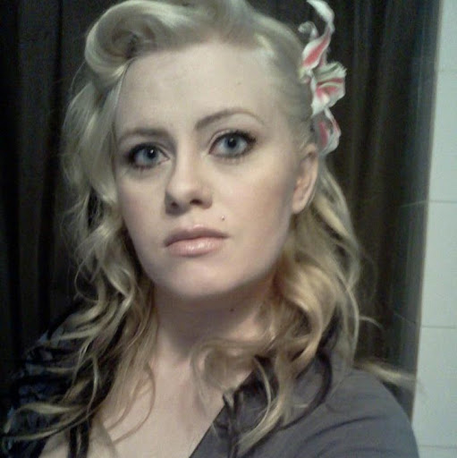 Nicole Marr Photo 11
