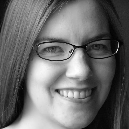 Gretchen Kelly Photo 7