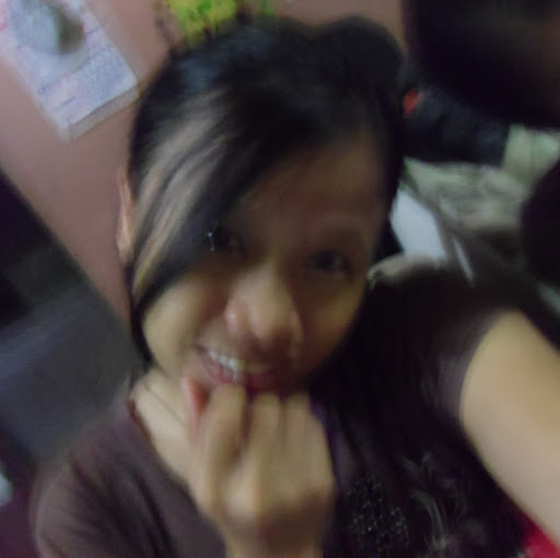 Liza Salinas Photo 34