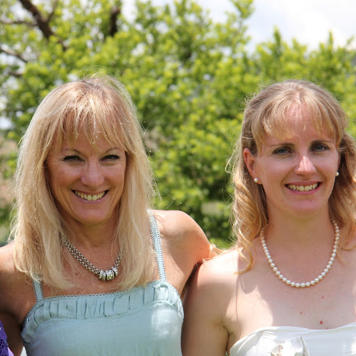 Lyn Morris Photo 31