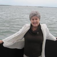 Dee Dolan Photo 16