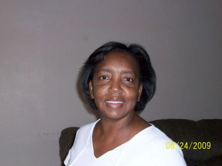 Rachel Hamilton Photo 11
