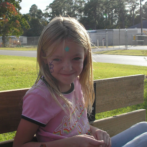 Lydia Anderson Photo 39