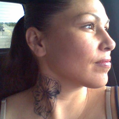 Elizabeth Cuellar Photo 39