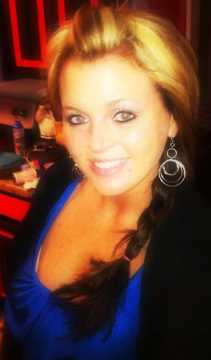 Jennifer Short Photo 38