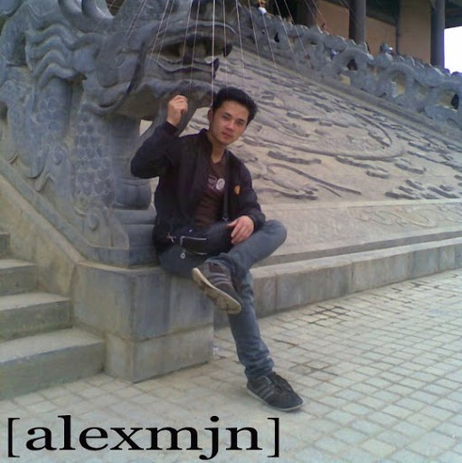 Alex Trinh Photo 8