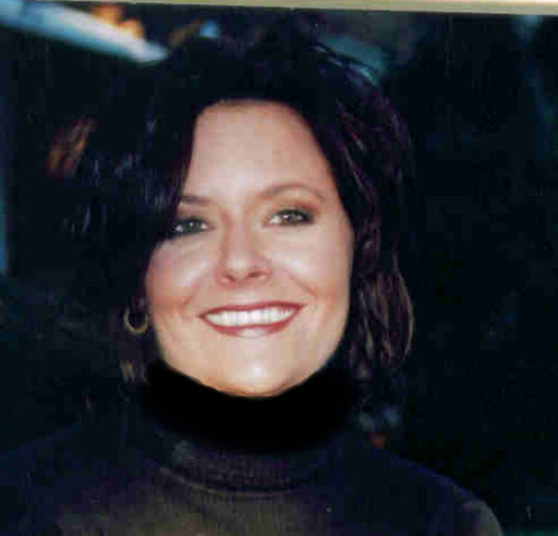 Julie Hollingsworth Photo 9