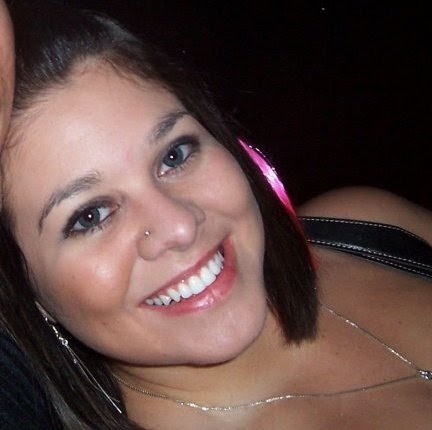 Kelli Sullivan Photo 17