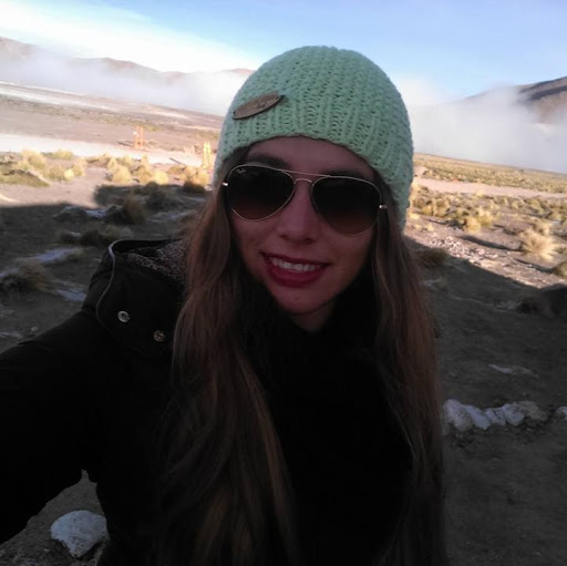 Jennifer Garrido Photo 30