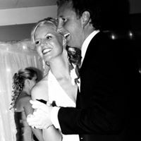 Lauren Davison Photo 4