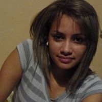Catherine Daza Photo 6