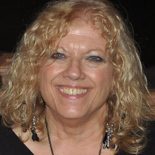 Jeri Martin Photo 27