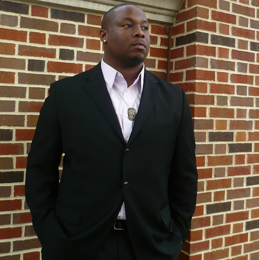 Timothy Parham Photo 32