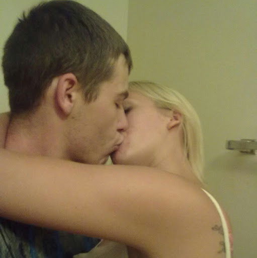 Tiffany Reed Photo 43