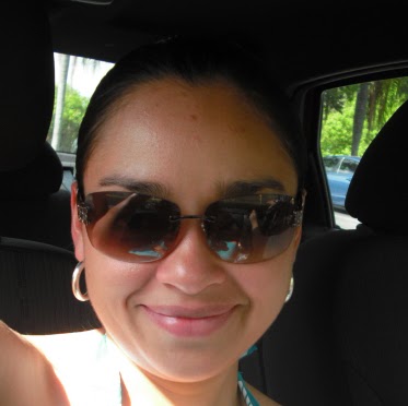 Melanie Morales Photo 31
