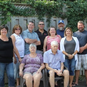 Kathy Larson Photo 41
