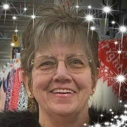Debra Howard Photo 30