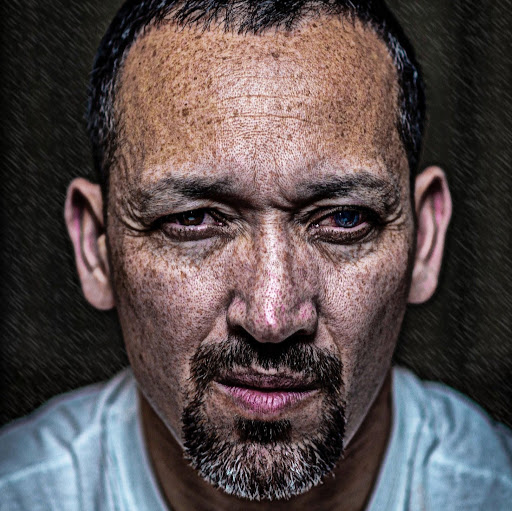 Frankie Flores Photo 29