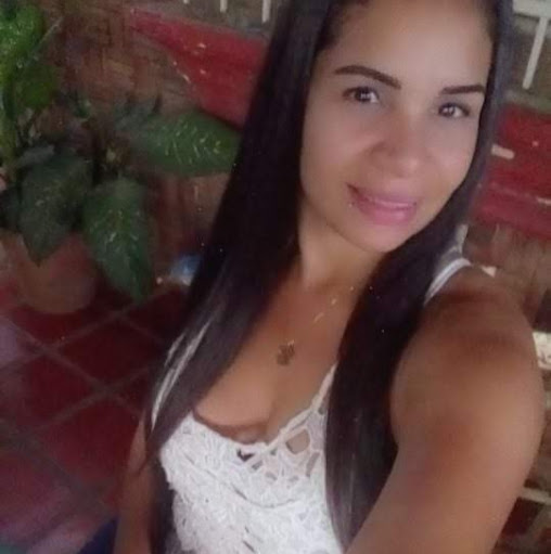 Maria Bravo Photo 49