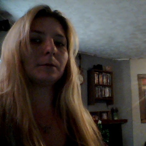 April Austin Photo 37