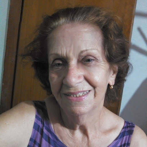 Gloria Azevedo Photo 11