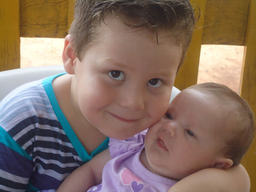 Suzan Nunes Photo 2