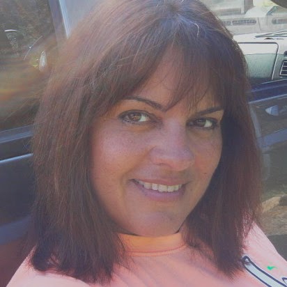 Debbie Sloan Photo 28