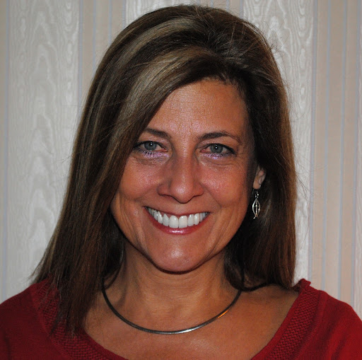 Brenda Bond Photo 32