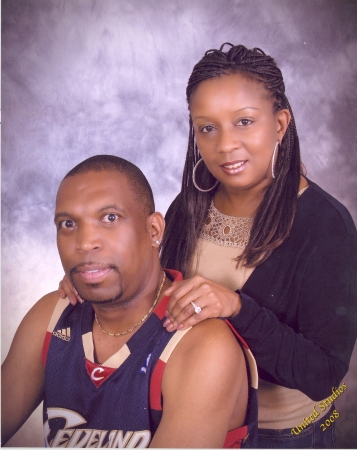 Angela Meeks Photo 17