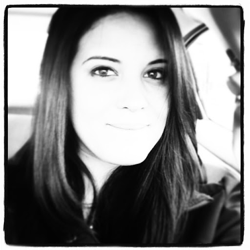Christina Halstead Photo 21