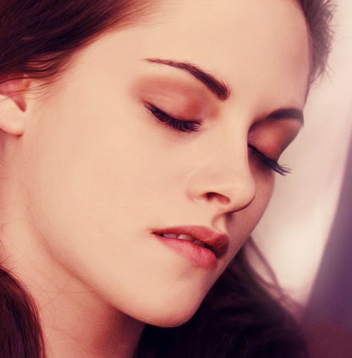 Maria Swan Photo 33