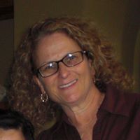 Lori Aguilar Photo 17