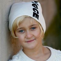 Nina Miller Photo 21