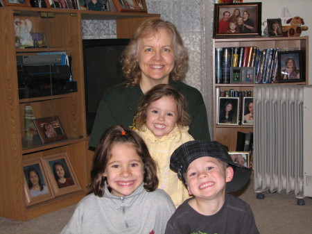 Marlene Elliott Photo 17