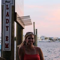Emily Thigpen Photo 8