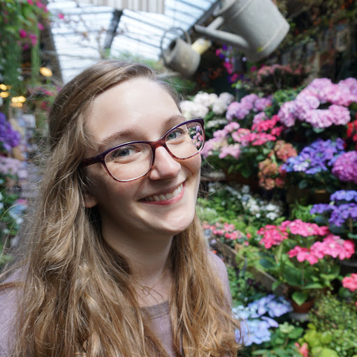 Hannah Morgan Photo 28