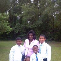 Vickie Bell Photo 28