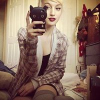 Hayley Rogers Photo 26