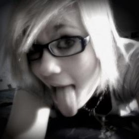 Bailey May Photo 15