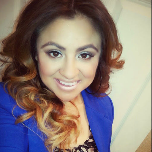 Sylvia Martinez Photo 29