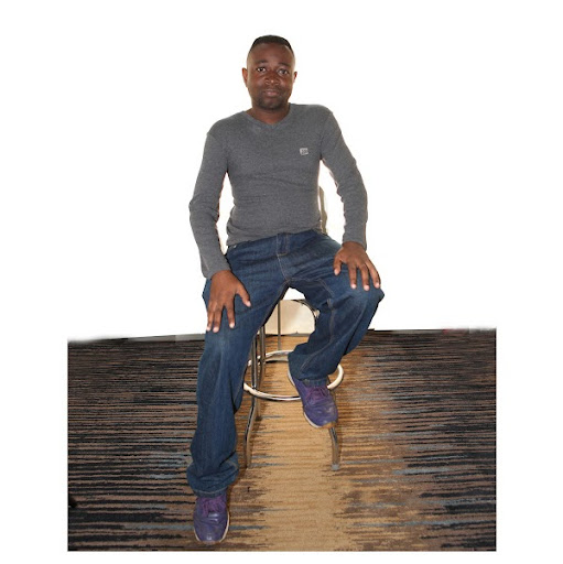 Larry Mallory Photo 37