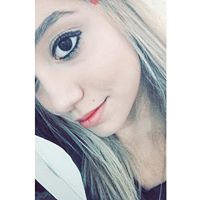 Deborah Gomes Photo 24