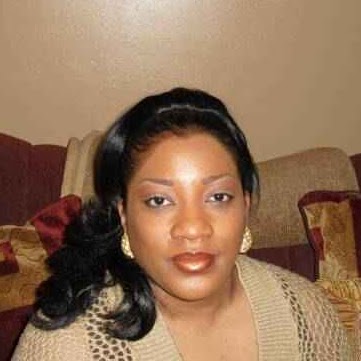 Cassandra Lowe Photo 10