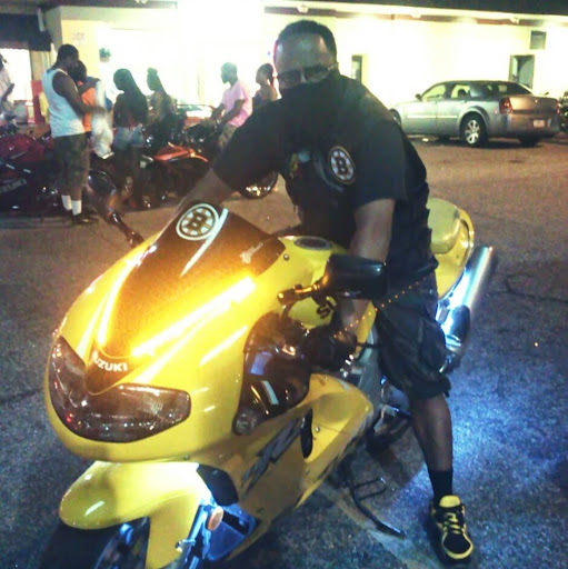 Andre Crenshaw Photo 21