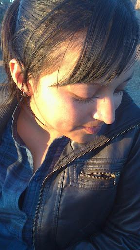 Mary Alvarez Photo 22