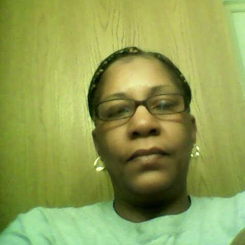 Gina Lewis Photo 18