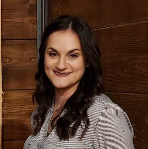 Deanna Butler Photo 42