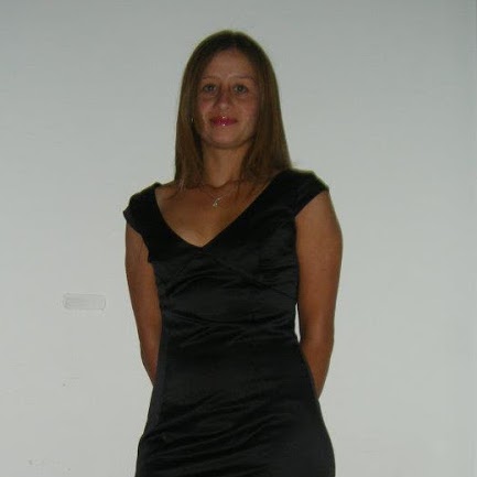Erica Muller Photo 30