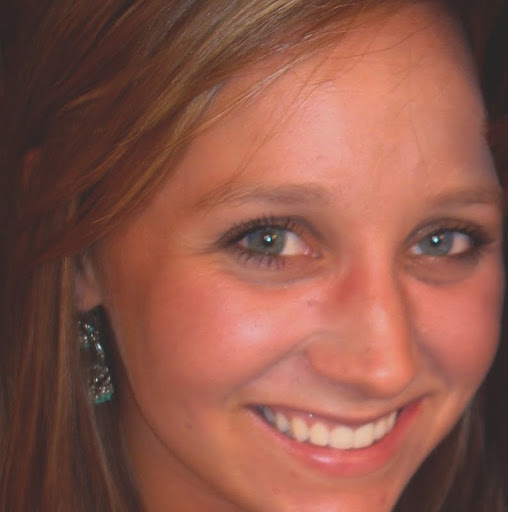 Katelyn May Photo 7